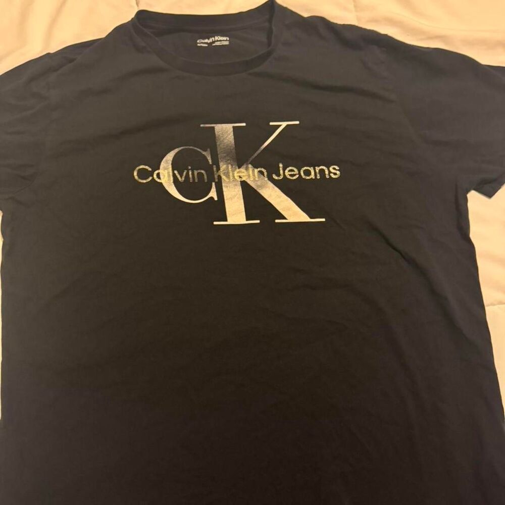 Calvin-klein Men's Black Graphic T-shirt XXL